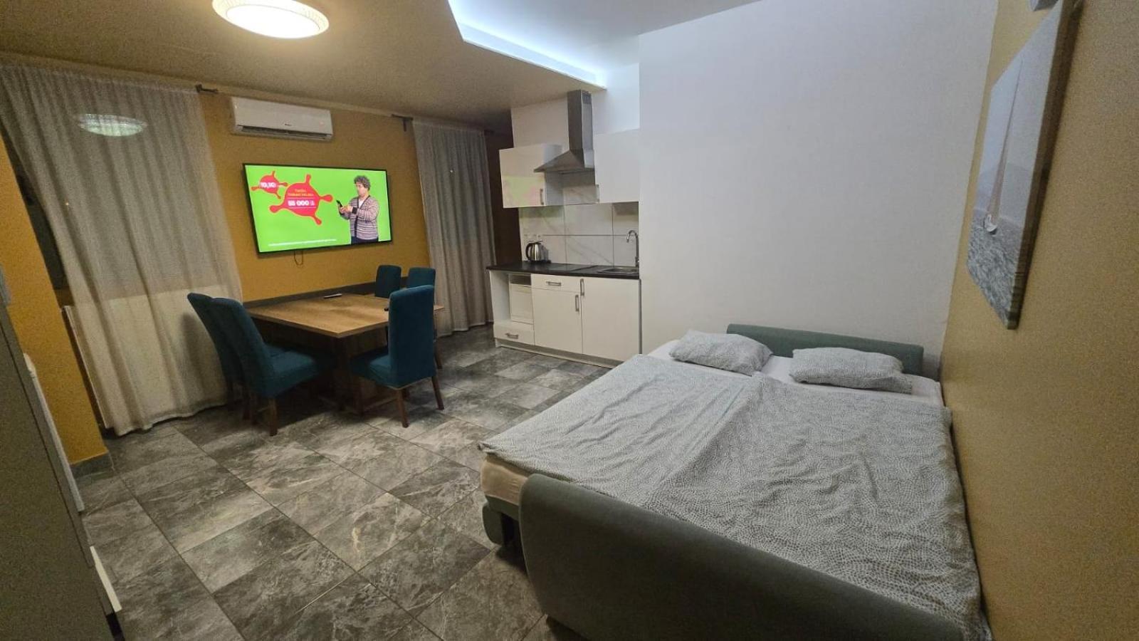 Royal Apartments & Rooms 자그레브 외부 사진